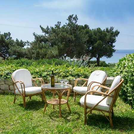Beach House Near Athens Agia Marina  Extérieur photo